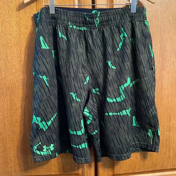 Under Armour Other - Under Armour XXL shorts